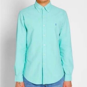 Ralph Lauren Men’s Buttoned Down Shirt size L/G.